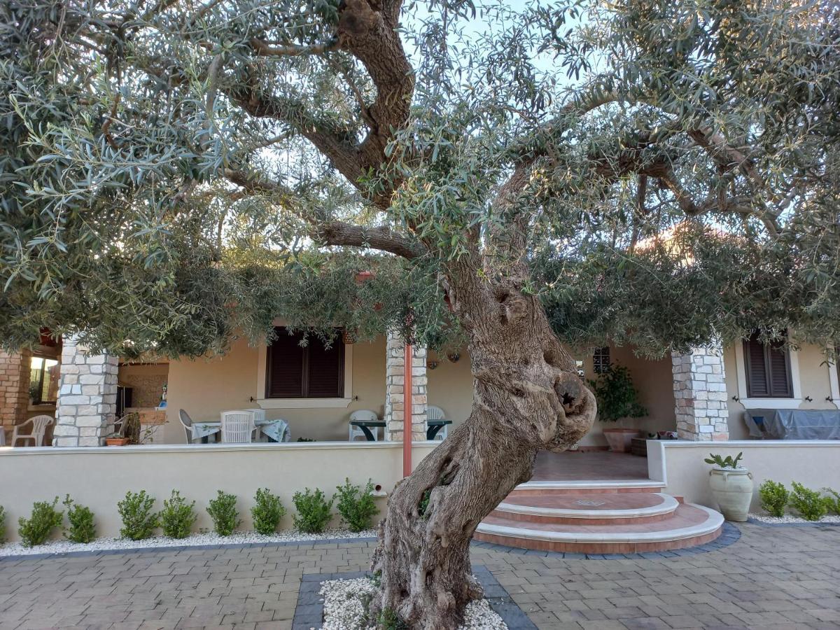 Climiti Holiday House Solarino ภายนอก รูปภาพ