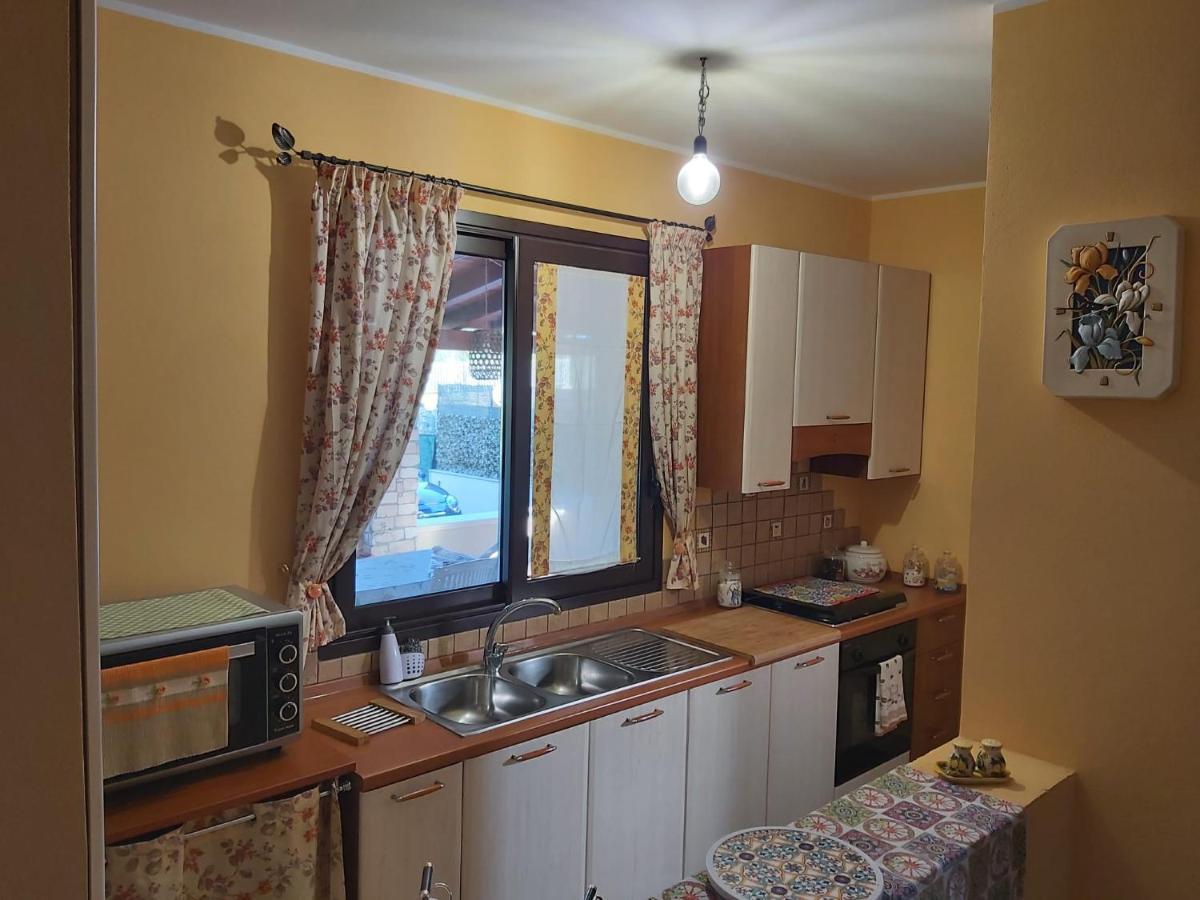 Climiti Holiday House Solarino ภายนอก รูปภาพ
