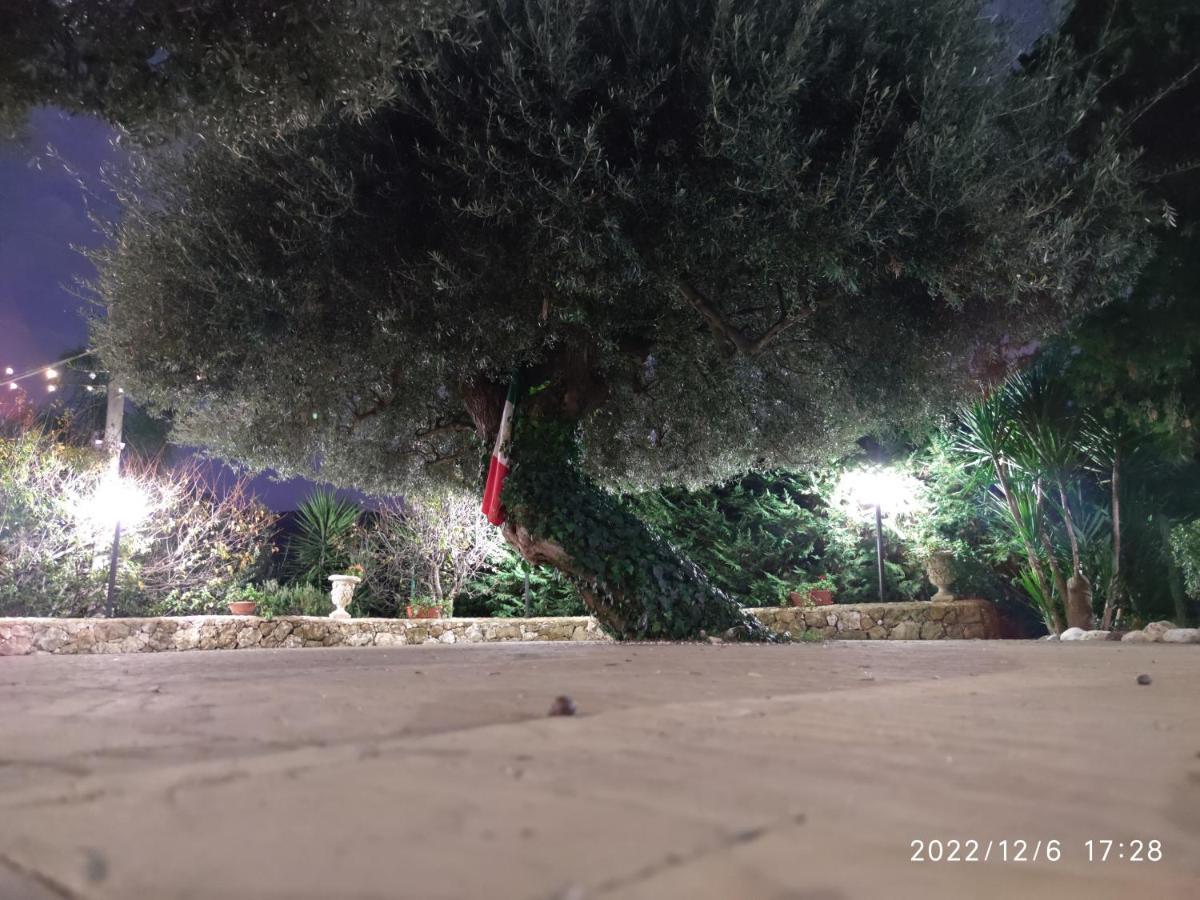 Climiti Holiday House Solarino ภายนอก รูปภาพ